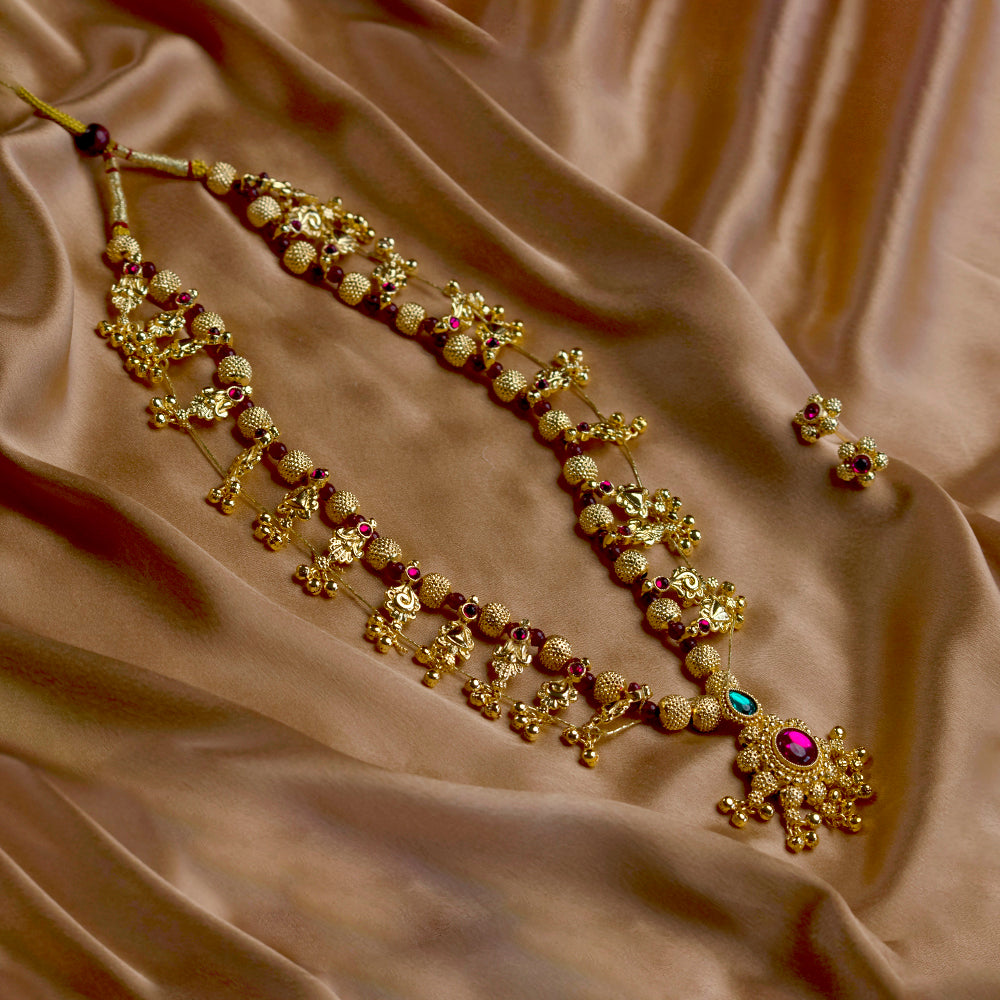 Regal Lakshmi Maharashtrian Saaj Necklace - Main Image