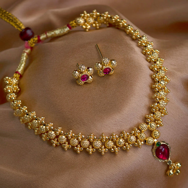 Elegant Traditional Gold Thushi Necklace