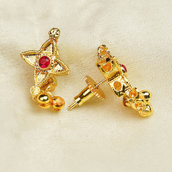 Classic Maharashtrian Belpan choker necklace for bridal and festive occasions.