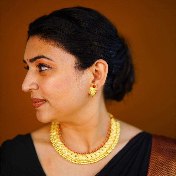 Antique Patti Vajra Tik Necklace Set