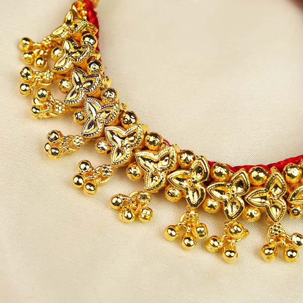 Kalapuri majestic Gadi Belpaan choker necklace set