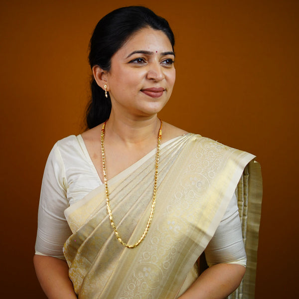 Elegant One Line Pohe Haar Necklace