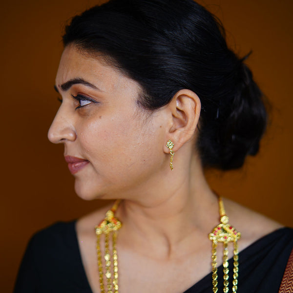 Royal Three Line Pohe Haar Necklace