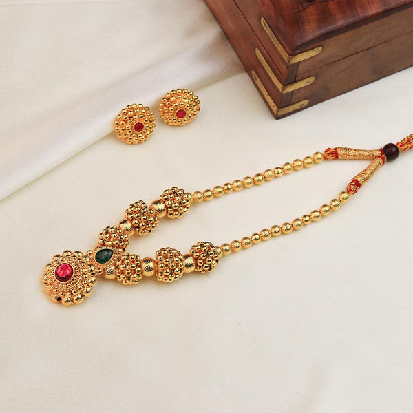Kolhapuri Temple Pendant Necklace Set