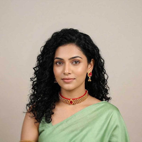 Kolhapuri Teardrop Pendant Choker Set