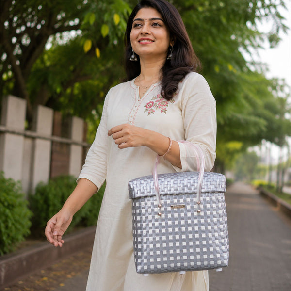 Fancy Lid‑Top Basket – Elegant Multicolor Weave with Lid