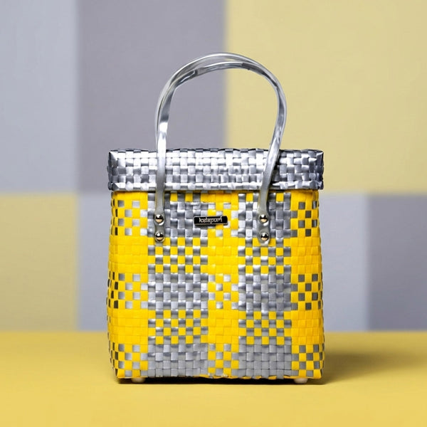 Yellow‑Grey Lid‑Top Basket – Chic Two‑Tone Weave with Lid