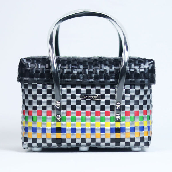 Elegant handwoven fancy half basket with lid