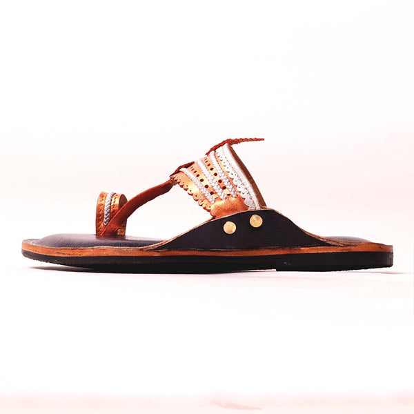 Nanhe Kadam Kolhapuri chappal handmade for kids