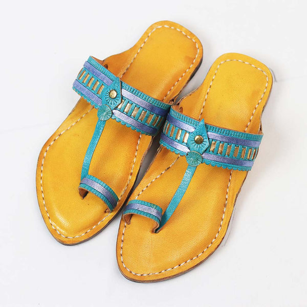 Baal Tarang Kolhapuri kids handmade leather chappal