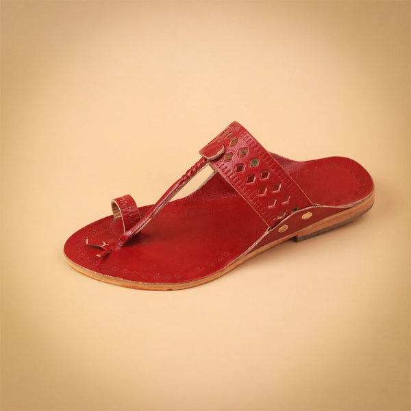 kids-red-designer-kolhapuri-chappal