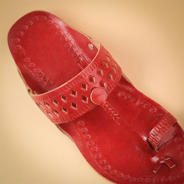 kids-red-designer-kolhapuri-chappal