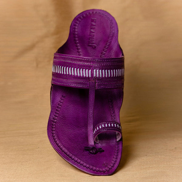 Rich Beet Heritage – Deep-Toned Traditional Men’s Kolhapuri