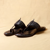 Spectrum Luxe Black – Men’s Premium Kolhapuri Chappal