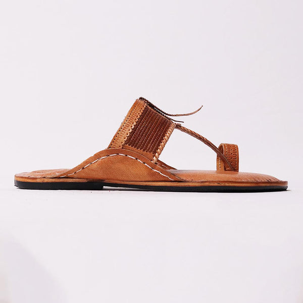 Men’s Kapshi Kolhapuri chappal handmade with natural leather