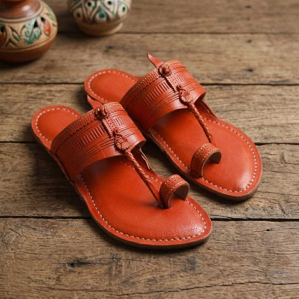 Red Glory Traditional – Men’s Spectrum Classic Kolhapuri Chappal