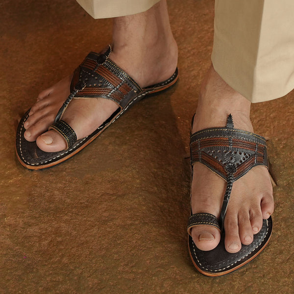 Teerkha Patta Kolhapuri men’s handmade leather sandal