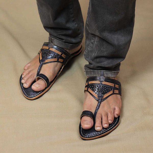 Teerkha Patta Kolhapuri men’s handmade leather sandal