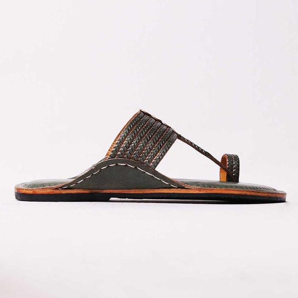 Embossed Veni Kolhapuri men’s handcrafted leather sandal