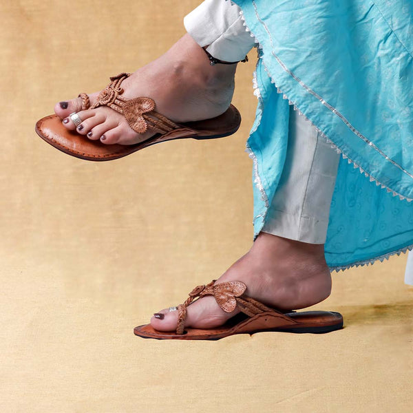Dipti Sangraha – Women’s Heritage Kolhapuri Chappal