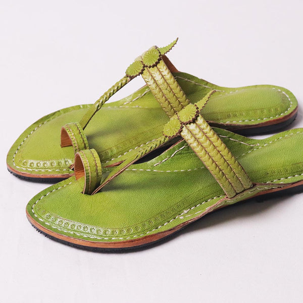Women’s 3 Veni Wali Kolhapuri green leather chappal handmade