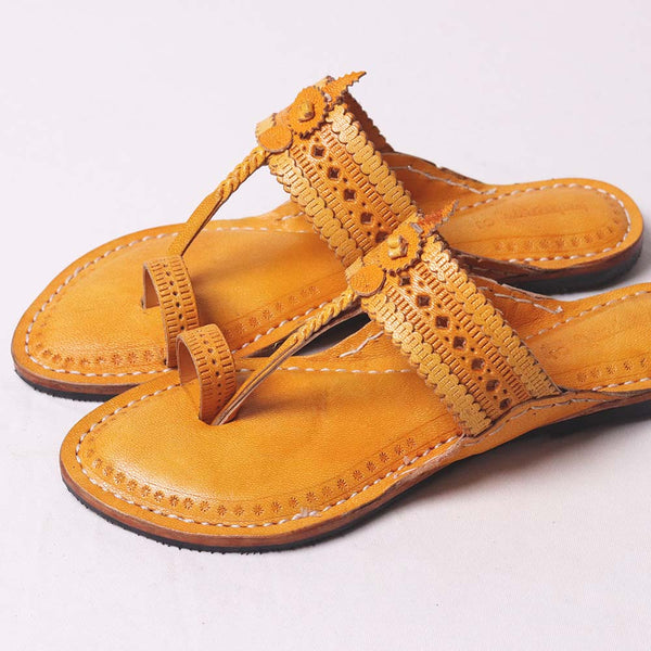 Jali Wali Kolhapuri women’s handcrafted leather sandal