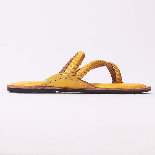 Gandhi Kolhapuri women’s traditional handmade leather chappal