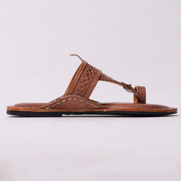 Pogar Punch Kapshi Kolhapuri women’s handmade sandal
