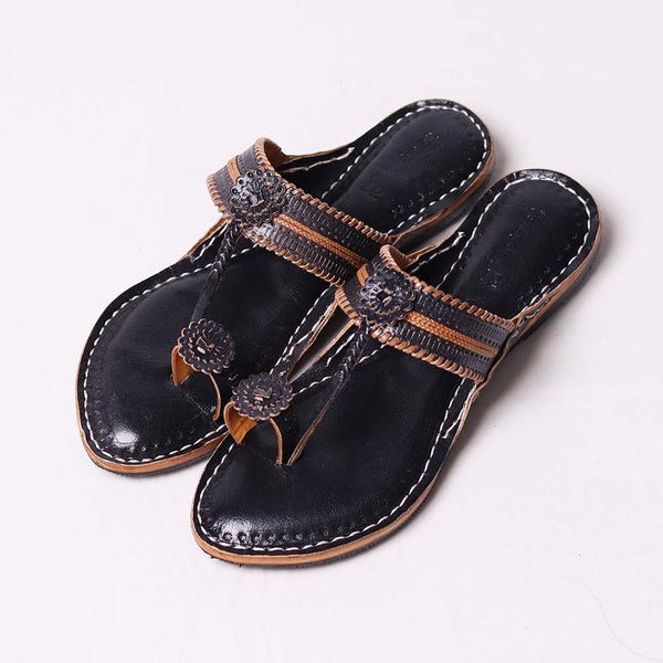 Chandni Kapshi Kolhapuri – Women’s Leather Handmade Chappal