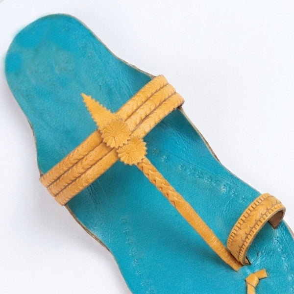 Neel Kesari Kolhapuri Chappal
