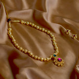 Elegant Traditional Gold Necklace