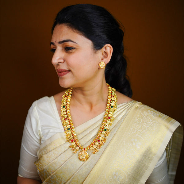 Temple Inspired Ruby Green Kolhapuri Saaj