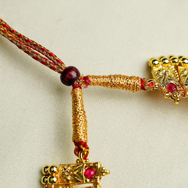 Traditional Maharashtrian Vajra Tik Necklace Set