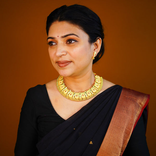 Designer Hexa Vajra Tik Necklace Set