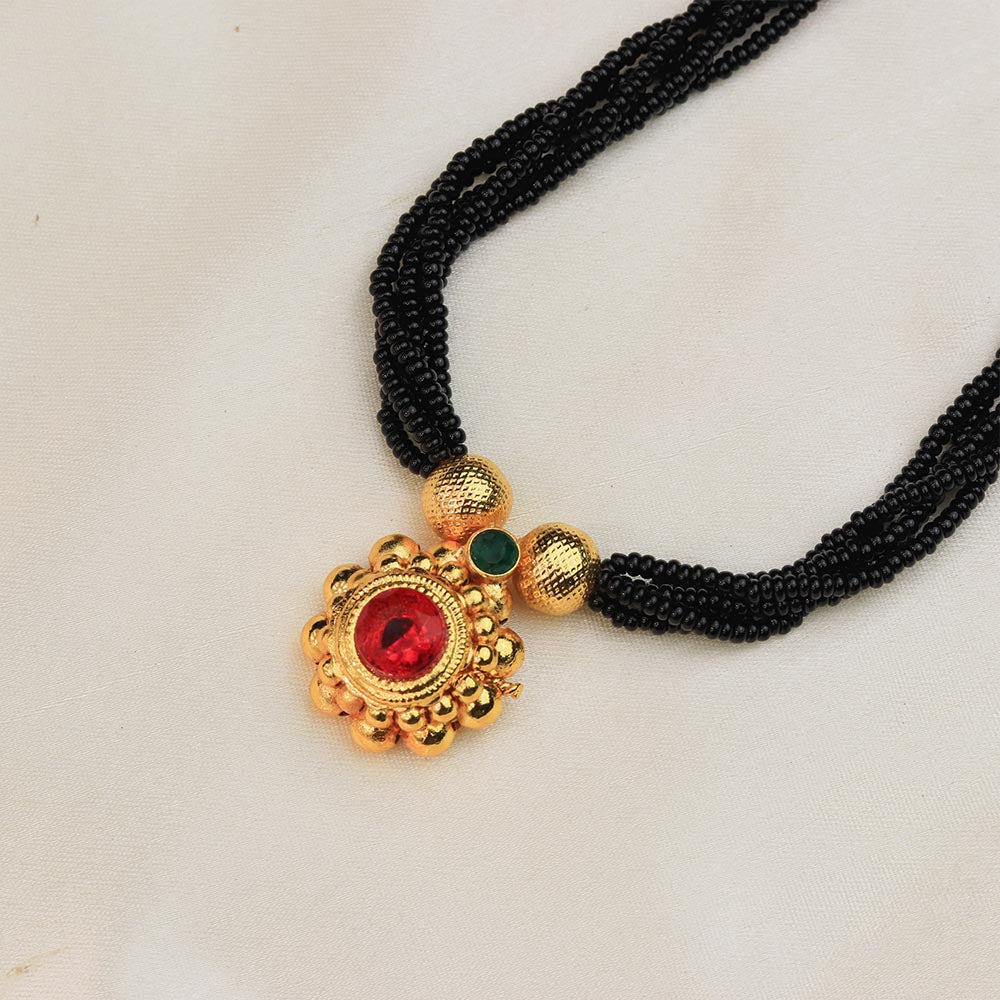 Traditional Maharashtrian Kolhapuri Mangalsutra - Classic Red Stone Pendant - view 4