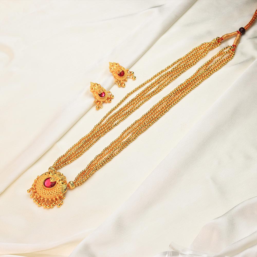 Kolhapuri Jondhale Pote Saaj Peacock Pendant - Plain Gold Bead Haar - view 3