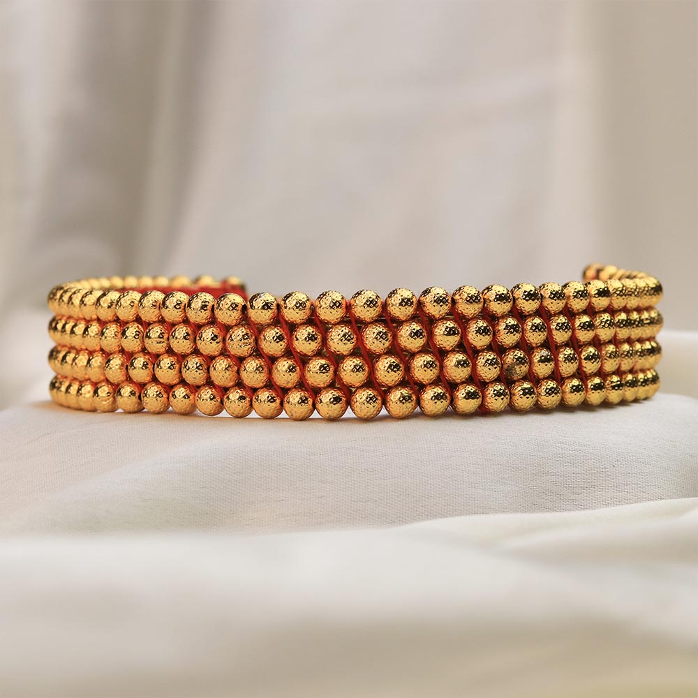 Traditional Maharashtrian Kolhapuri Gadi Tik - Classic Bead Wide Choker Set - view 4