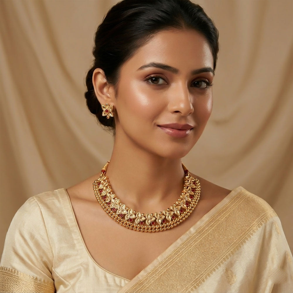 Traditional Maharashtrian Kolhapuri Belpan Vajra Tik - Floral Heritage Gold Choker - view 2