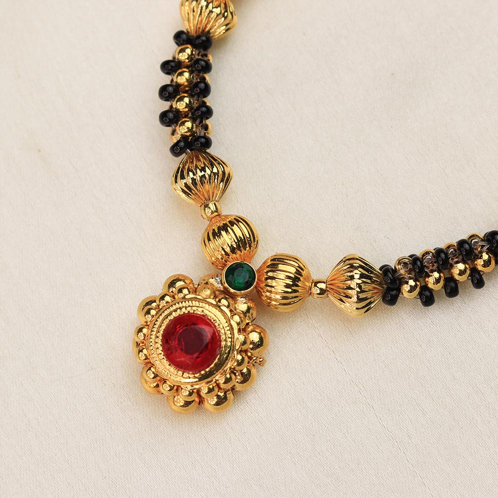 Kolhapuri Mangalsutra – Pearl Chain Classic – view 4