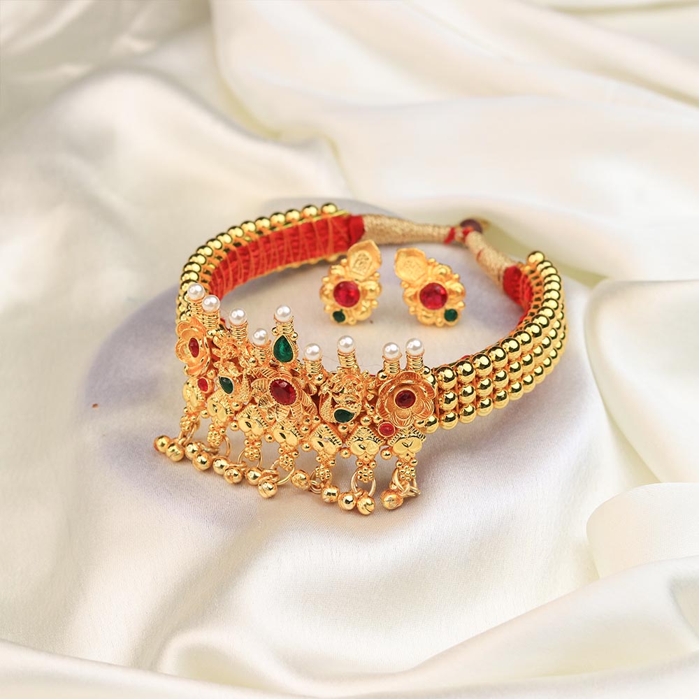 Traditional Maharashtrian Kolhapuri Gadi Tik - Temple Design Gold Choker Set - view 3