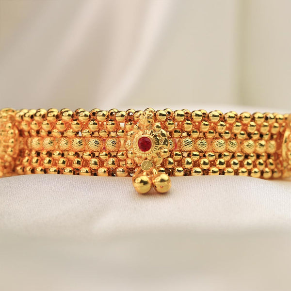 Classic Gold Bead Choker
