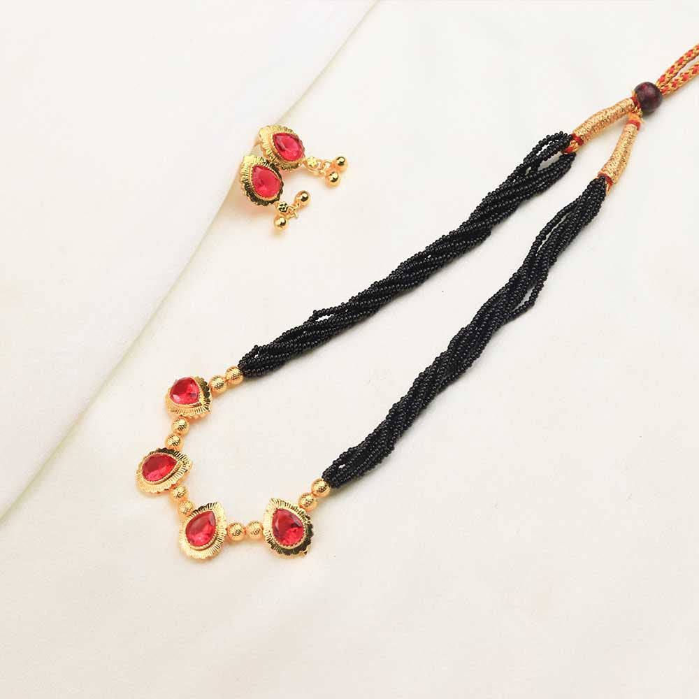 Kolhapuri Moti Mangalsutra – Pearl Beaded Temple – view 3