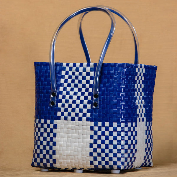 White & Blue Picnic Strong Basket – Classic Weave Carrier