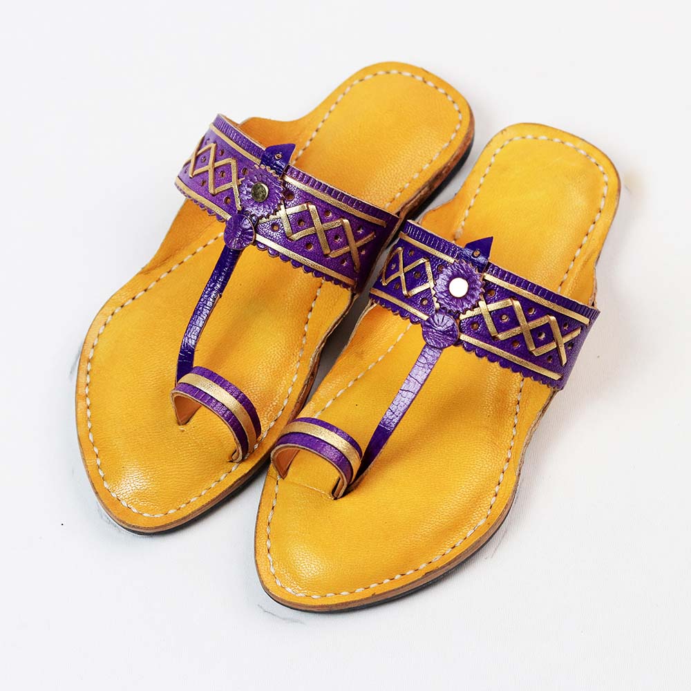 TukTuk Toes Kolhapuri kids artisan-made leather sandal
