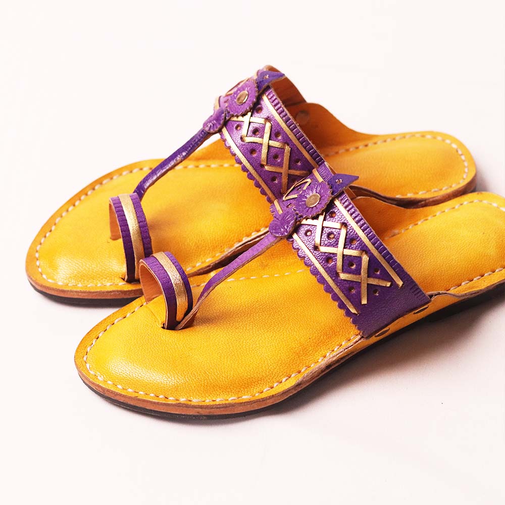 TukTuk Toes Kolhapuri kids artisan-made leather sandal
