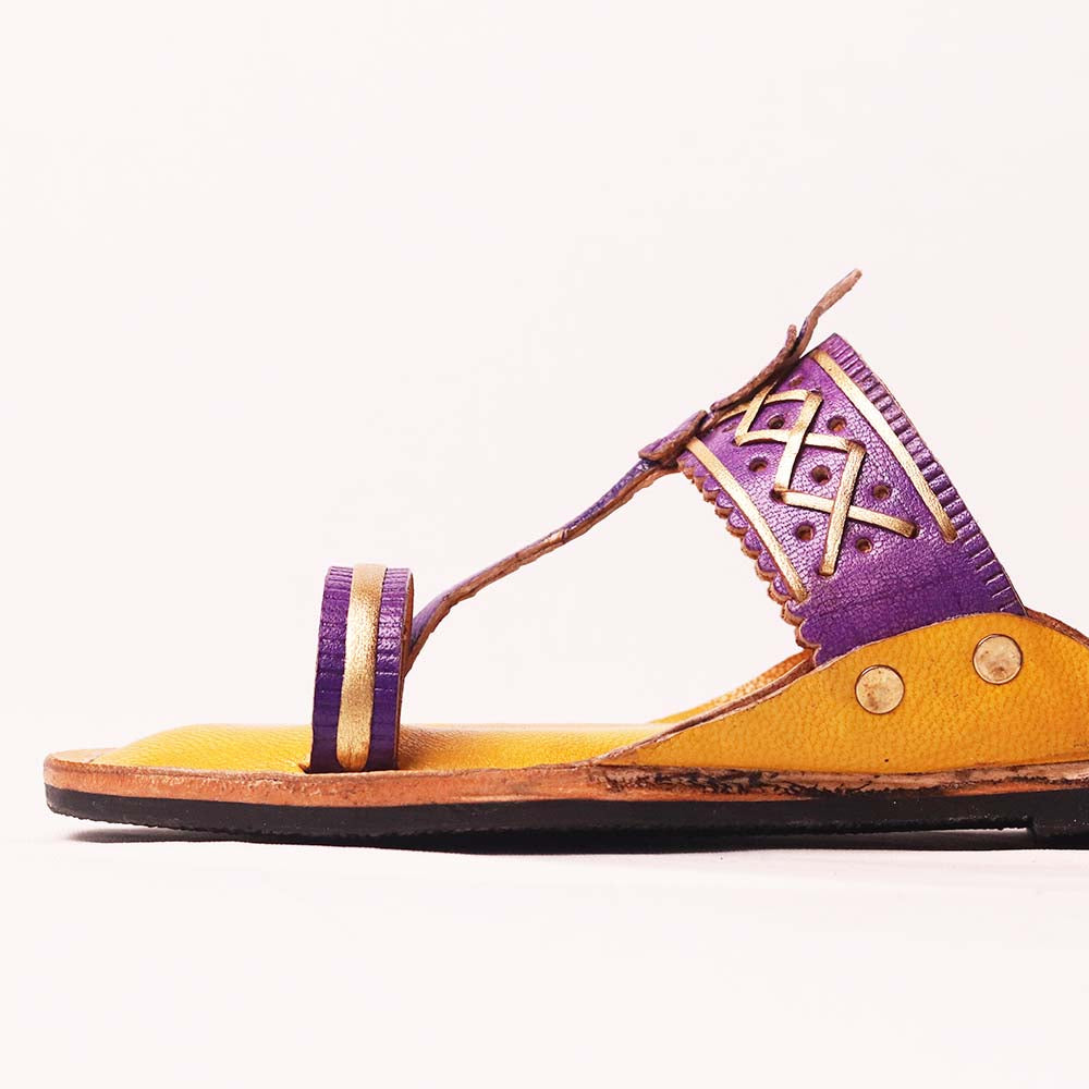 TukTuk Toes Kolhapuri kids artisan-made leather sandal
