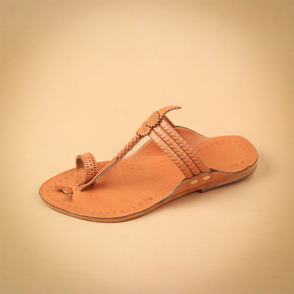 kids-yellow-kolhapuri-chappal