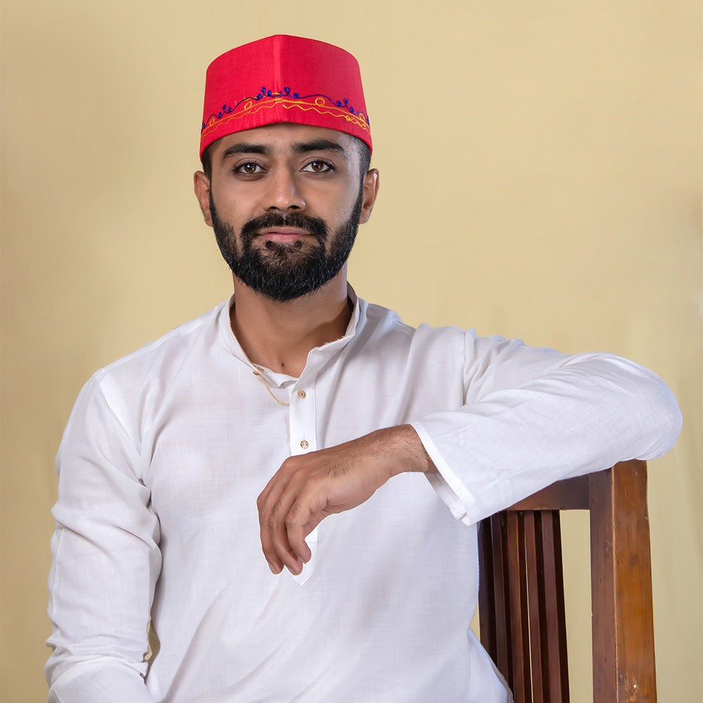 Red Embroidered Polyester Topi – Bold Festive Heritage Cap – Kalapuri