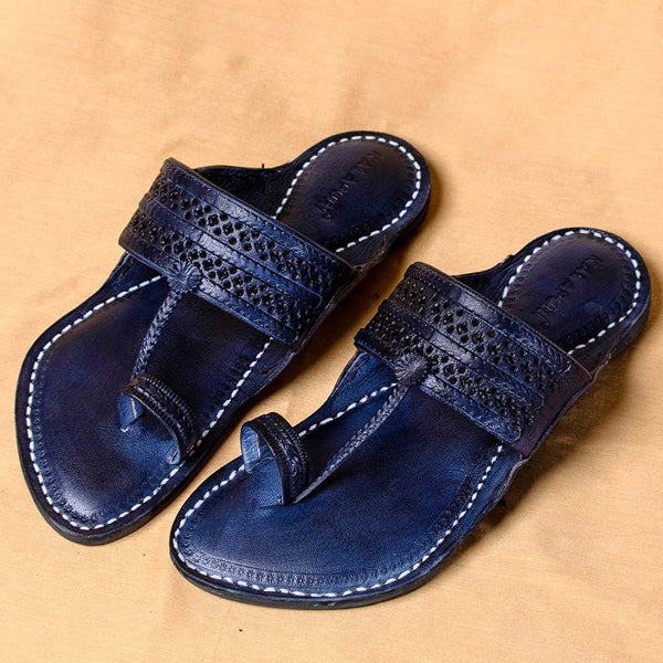 Royale Navy Blue – Men’s Spectrum Classic Kolhapuri Chappal