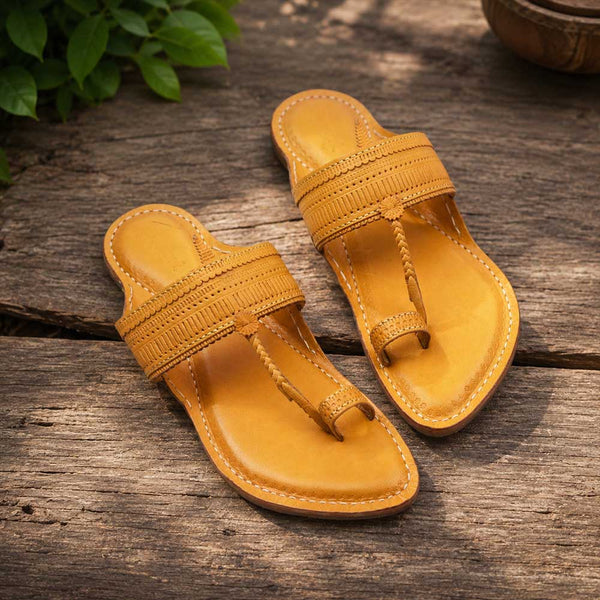 Chestnut Charm – Rustic Leather Kolhapuri for Modern Men